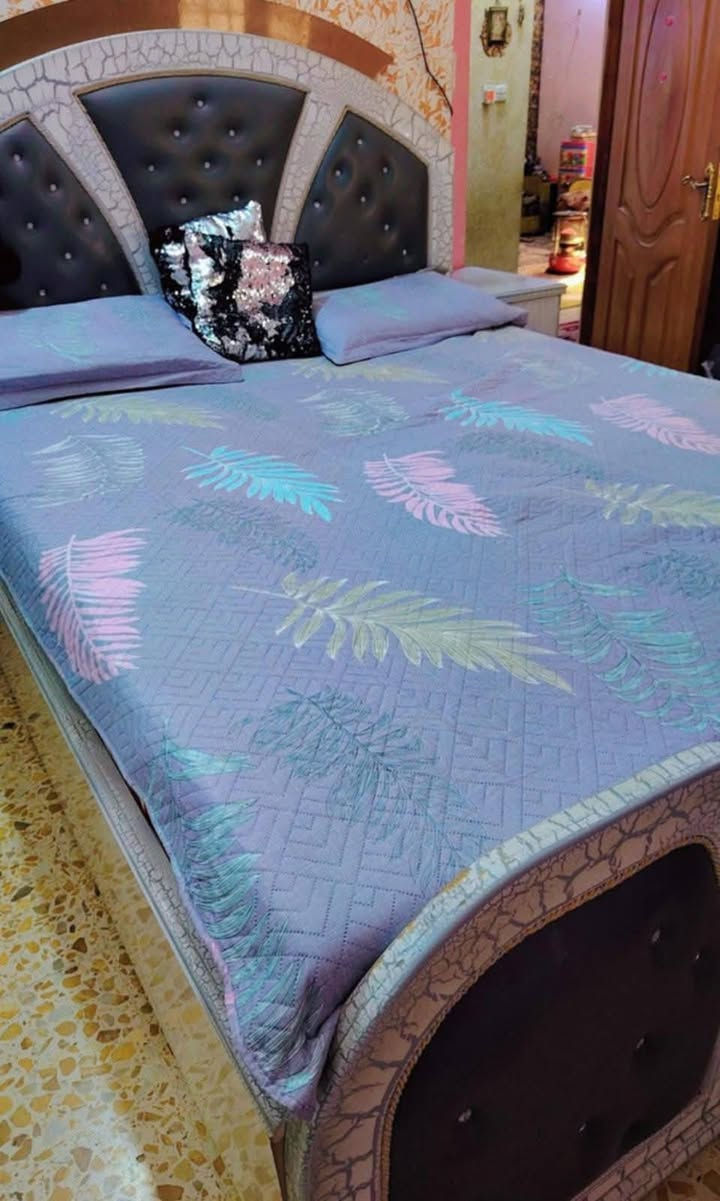 للبيع غرفه حطاطه سعر ٩٥٠ وعنوان فلوجه يم كورنيش رقم *********** للإستفسار
