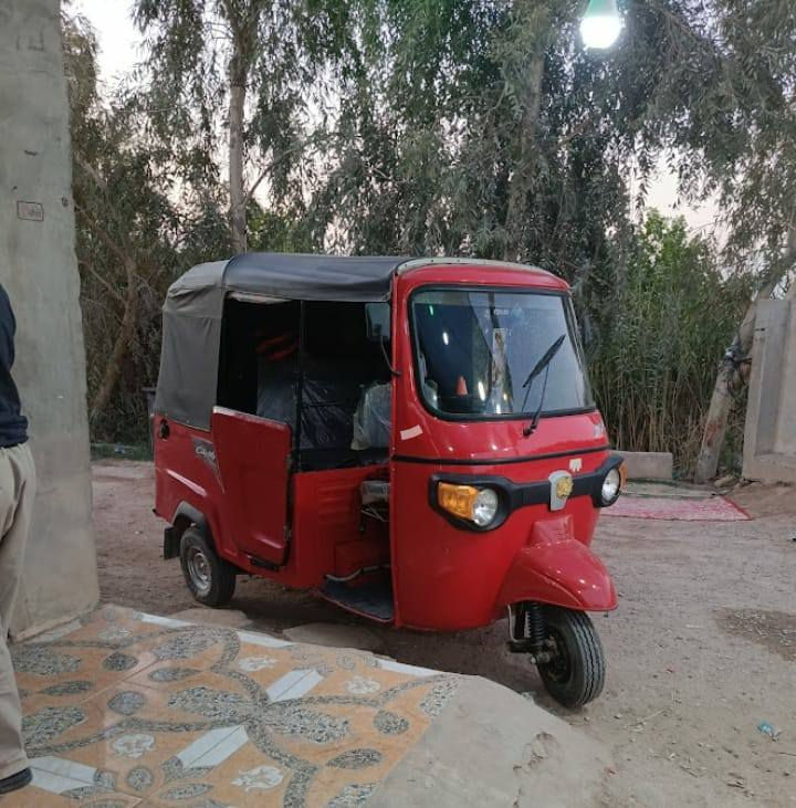 تكتك موديل ٢١ مكفوله كفاله عامه رقم نكليزي تحويل ثاني   يوم مكان نصر  مكلف بنشررر هاذه رقم راعيه *********** او مراوس بسايبه نضيفه
