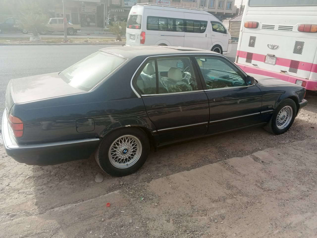 السلام عليكم عندي هاي المحروسه للبيع 735 سياره حلوه وناعمه مصبوغه للجماليه السعر 48 الاتصال على الرقم ***********
