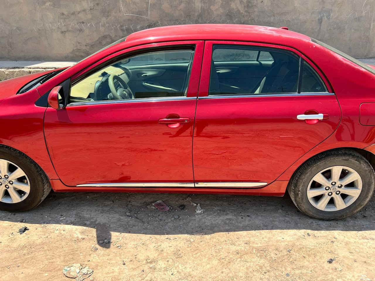 كورلا مديل 9محدث13 سعر 100$$
وارد امريكي

تبريد بشرط

كير بشرتبريدنا بشرط

ضرر جهت سايق

شويا من البنيد 

وشويا من جاملغ

شرط تحويل

مكان سيارا سامراء

***********
