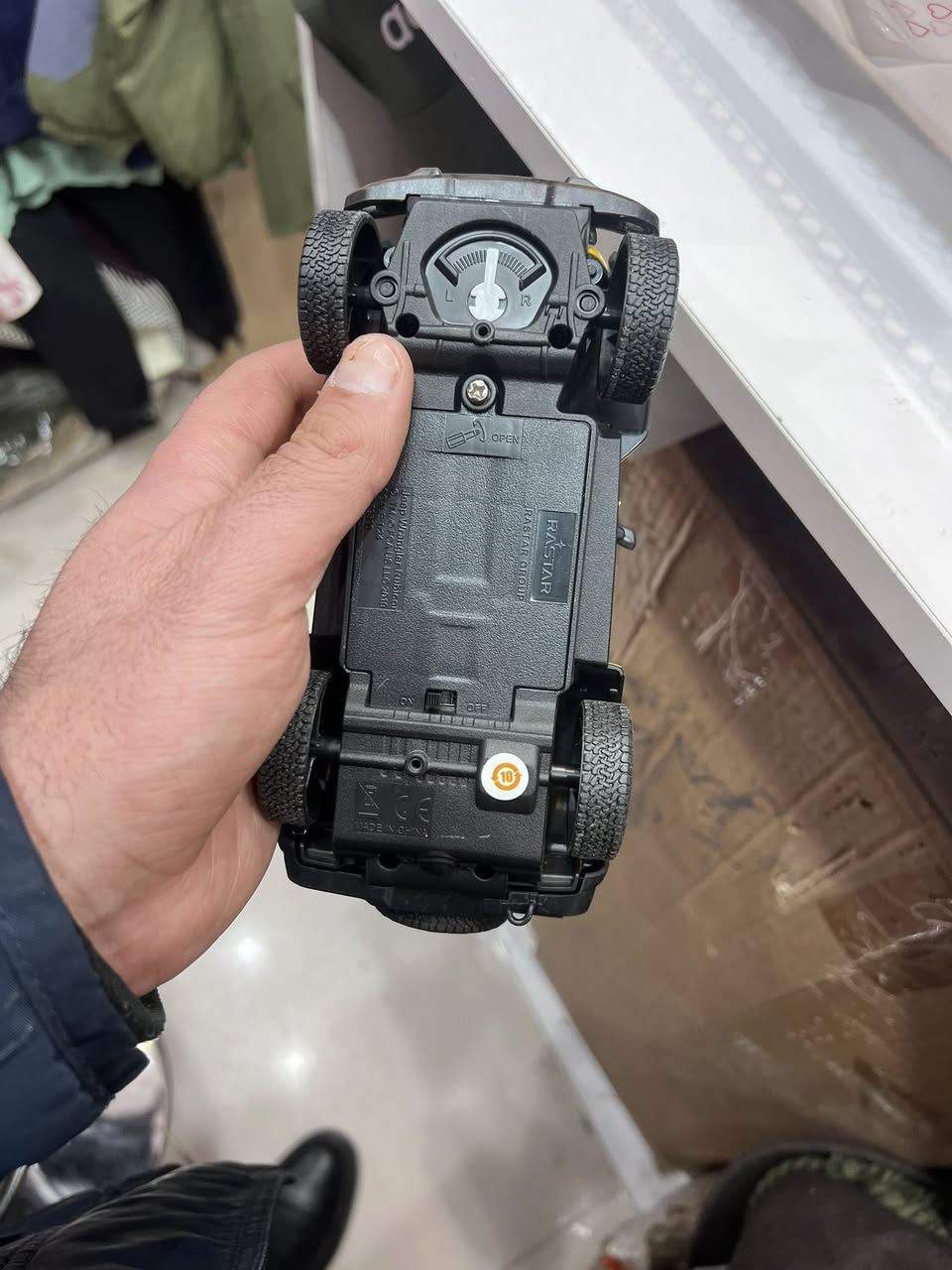 ياالله اخوان متوفر ٤ سياره  جديد  بس واحد بي نقص بطاريه و شاحنه  اني ابيع شلع  ب ٨٠ الف اول تم ٤ قطعه


**إذا كنت صاحب هذا الإعلان وتريد حذفه لأي سبب، رجاءا أرسل رسالة إلى الدعم الفني**