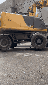 تفليش الدور ورفع الانقاذ وفرش السبيس وحدل السبيس  بكل ديالئ الاتصال ع الرقم ***********
