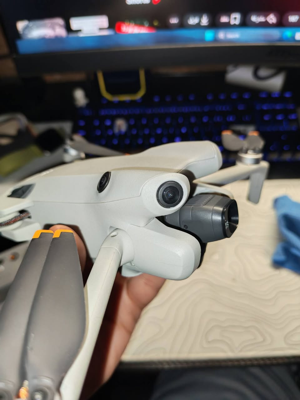 السلام علیکم Dji mini 4pro combo plus :ستعمال قلیل
يجي ویاها کامل ملاحقاتها مع ریش احتايط عدد دوبات البطاریات ما يتجاوز ال 50 دوره السعر 1400 بیها مجال للشراي التواصل واتس اب :***********
