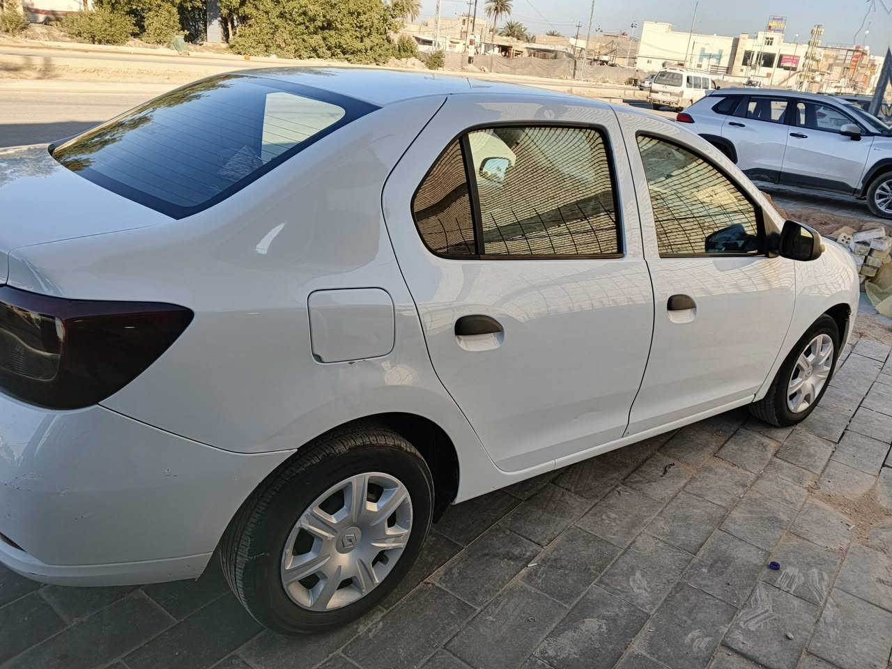 🔹 بسم الله ما شاء الله، لا قوة إلا بالله
اللهم بارك لمن يشتري ولمن يبيع، واجعل هذا البيع فيه خير وبركة وراحة بال
رينو سمبل (2016)
محرك 1600  
مكاني بابل ابي غرق 
السعر (62)وبيه مجال قليل 
للاتصال والاستفسار ***********
