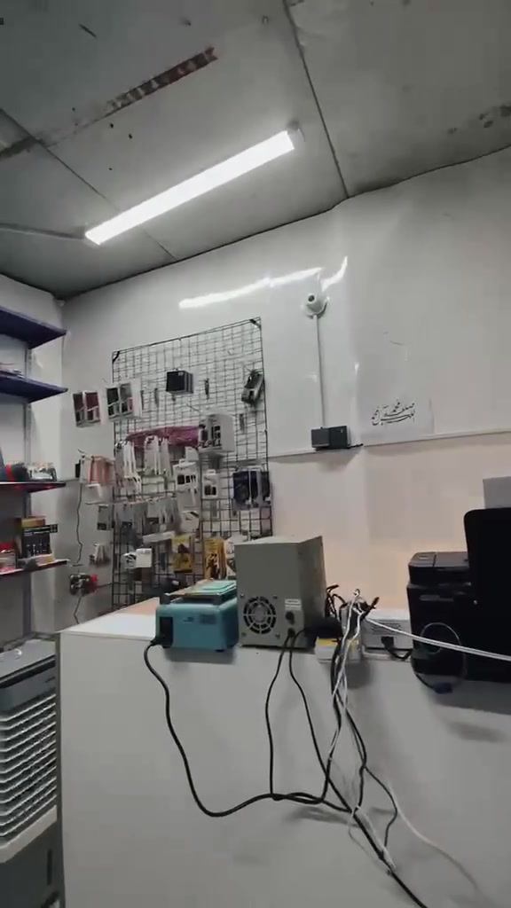 ‏✨🎉 افتتاح مكتبة وموبايلات 3D 🎉✨
‏
‏بسم الله الرحمن الرحيم
‏﴿وقل اعملوا فسيرى الله عملكم ورسوله والمؤمنون﴾
‏
‏بحمد الله وتوفيقه، يسعدنا أن نعلن عن الافتتاح الرسمي لمكتبة وموبايلات 3D، لنكون قريبين منكم ونقدم لكم خدمات متميزة بجودة عالية وأسعار مناسبة.
‏
‏📚 جميع المستلزمات المكتبية والقرطاسية.
‏🖨️ خدمات الطباعة، التصوير، التغليف والاستنساخ.
‏📱 صيانة جميع أنواع الموبايلات على أيدي فنيين محترفين، باستخدام أحدث المعدات، مع الدقة والسرعة وضمان جودة العمل.
‏🔋 تبديل الشاشات، البطاريات، سوكتات الشحن، الحمايات، وتوفير مختلف إكسسوارات الهواتف.
‏قريبا سيتوفر بيع اجهزه بنضام ماستر موظفين 
‏⭐ في مكتبة وموبايلات 3D… الجودة، الأمانة، والثقة هي أساس عملنا، ورضاكم هو نجاحنا.
‏
‏📍 العنوان: جميلة – مقابل مدرسة ثغر العراق.***********
‏
‏🌹 نتشرف بزيارتكم، ونسعد بخدمتكم في أي وقت. أهلاً وسهلاً بكم في مكتبة وموبايلات 3D
