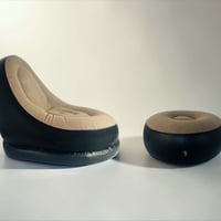 كرسي هوائي • مسند قدم • منفاخ يدوي