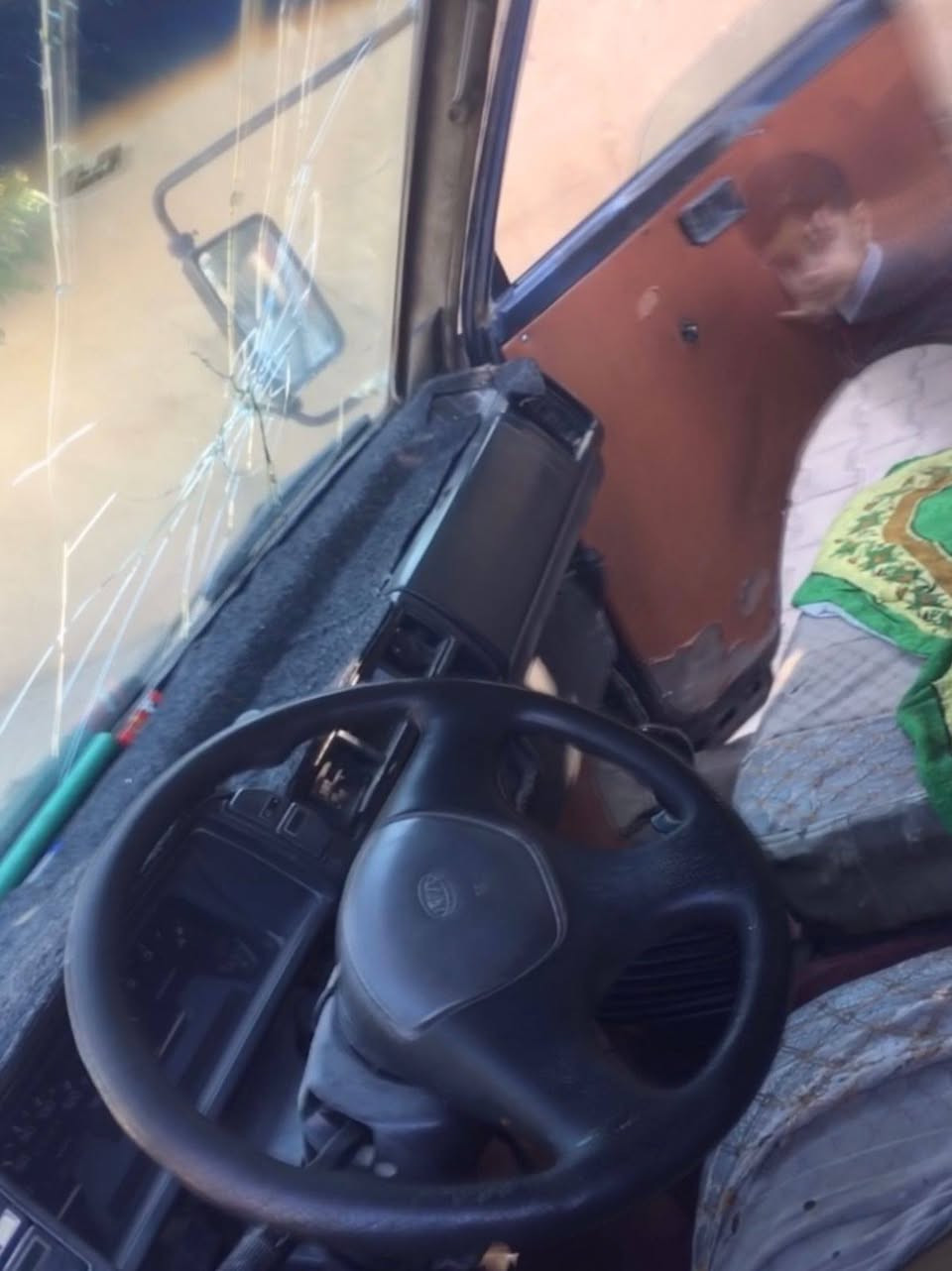 سلام عليكم بستا موديل 95مكينه وكير واكسل خير من الله تريد تحويل تريد وكاله سعر15ورقه  رقم الهاتف ***********
