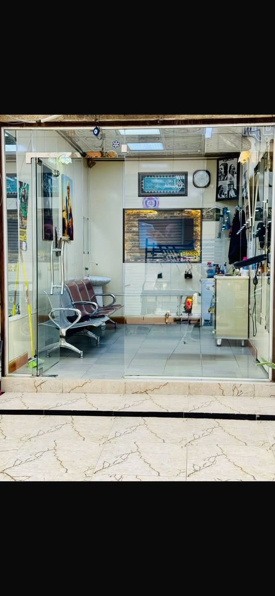� الموقع: #كوت – ساحة العامل
🏢 مقابل شركة نبراس الكوت
🏢 مقابل شركة الإسناد
🛍️ محل #للبيع لعدم التفرّغ
فرصة مميزة بموقع حيوي ومناسب لمختلف الأنشطة التجارية.
📞 للاستفسار الاتصال على الرقم:
***********
✨ السعر مناسب وقابل للنقاش
✅ موقع واضح وحيوي
✅ جاهز للاستثمار
