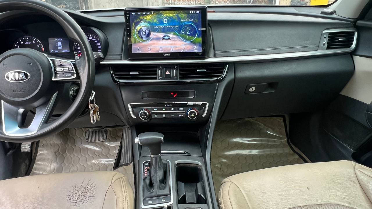 كيا أوبتيما (خليجي) - مال جناي
التفاصيل:
​نوع السيارة: كيا أوبتيما. 2019
​المواصفات: خليجي (أصل). 
​المحرك: 2000 (قوة وعزم، المحرك بشرط الفحص ومكفول من كلشي).
​المسافة المقطوعة:143 ألف كم فقط (مشي حقيقي).
​التبريد: ممتاز ما شاء الله ( قطعتين).
​الإضافات: طقم تايرات جديدة قبل فترة قصيرة شادهن.وشرط تايرات كوري
​الحالة العامة: السيارة بحالة ممتازة جداً وجاهزة  (السنويه جديده بأسمي ) . السيارة مال جناي وهاي صور كدامك وتجي وتشوف واني معتني بيه، 
كهرباء مالته كله جاهزه مع اشارت بلمرايات 
​المكان: البصرة.
​السعر: [193] (وبيه مجال  للشراي ).
اذا ما تعجبك لا تكسر بالسعر الله يرضى عليك
للتواصل والاستفسار: [***********
