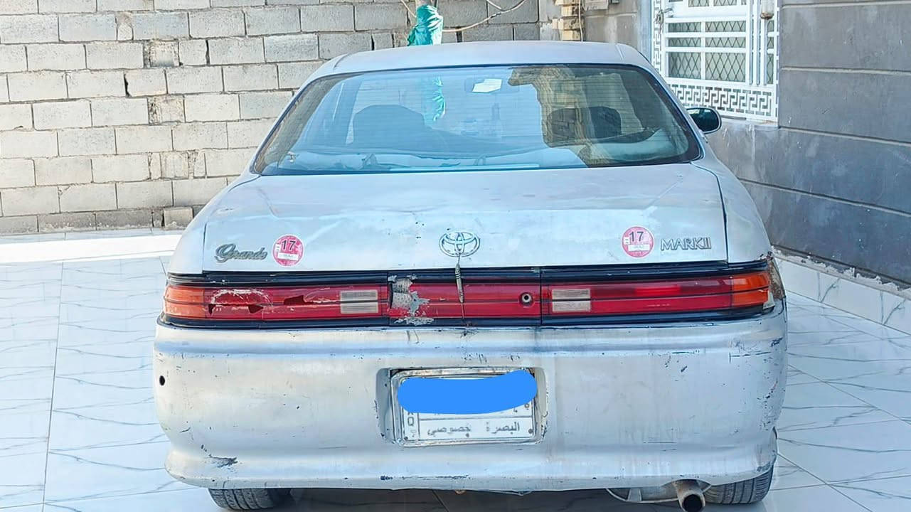 السلام عليكم مارك مديل 1994 الون سلفري 

كصه جنطه فقط 
كفالة من الكصه ثانيه والنقل وكافه الاوصوليات 
مكينه كير 2500خير من الله 
دواخل حلوه ارضيه جلد 
راعيه يمي رقم بصره

مكفوله من الضربه والصبغ 
سياره بلاديه 
السعر $ 30وبيها مجال 
الاتصال  على 📲‏‪***********‬‏ او واتساب *********** العنوان البصره قضاء المدينه

