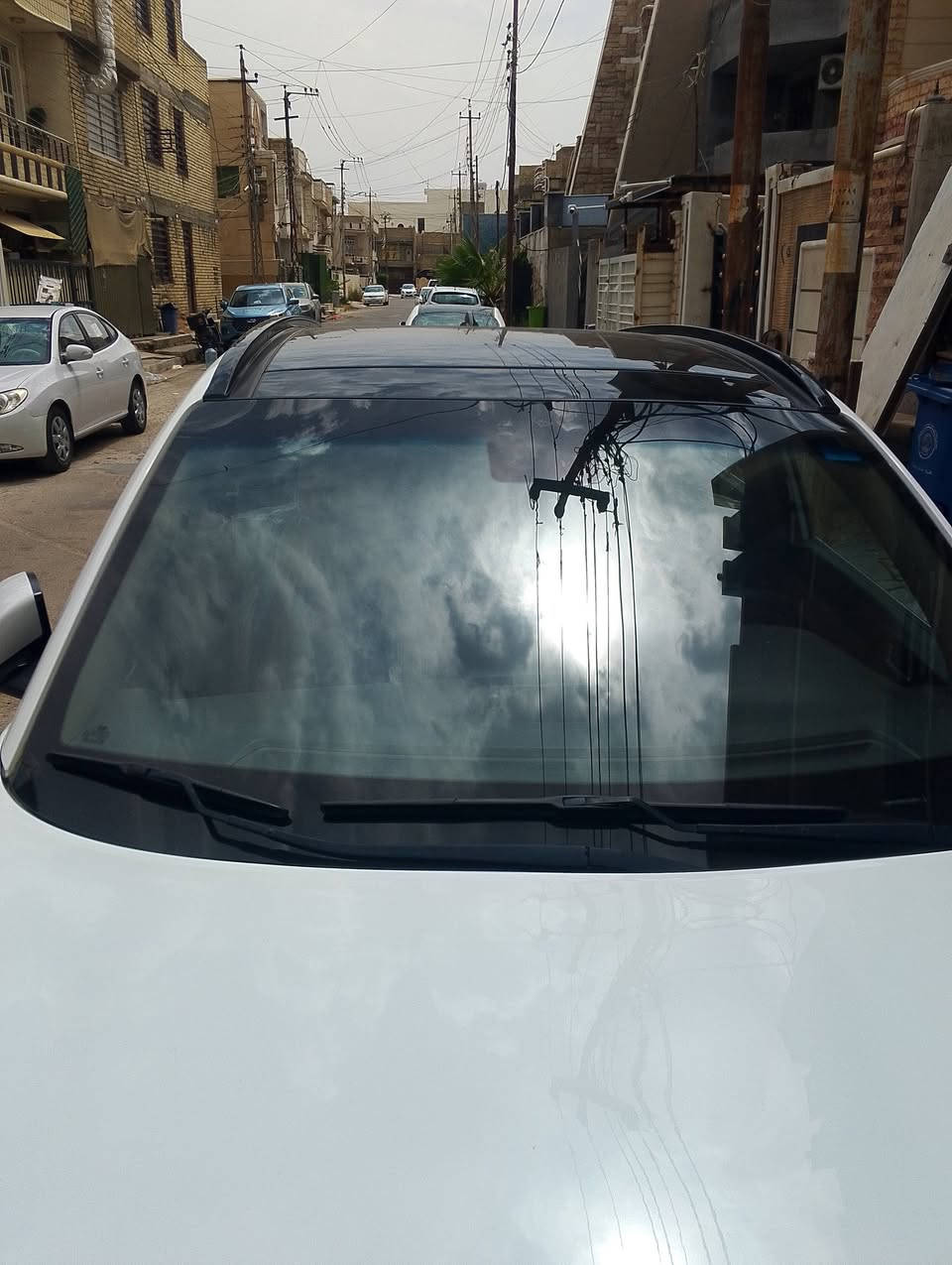 السلام عليكم توسان موديل 2020 خليجيه رقم بغداد فول السياره واحد على واحد مكان السياره البياع السعر 180 رقم ***********
