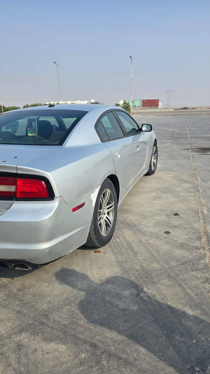 جارجرموديل 12بيه ٣قطع صبغ جاملغين الامامي وبنيد بدون دواخل مكان السياره ديوانيه السعر١٣٠وبيه مجال الشراي يراسلني خاص


**إذا كنت صاحب هذا الإعلان وتريد حذفه لأي سبب، رجاءا أرسل رسالة إلى الدعم الفني**