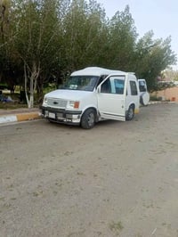 فان استرو للبيع مصبوغه عام  مدوشمه عام درجه اولى وكلهم اسطوات معروفين ...