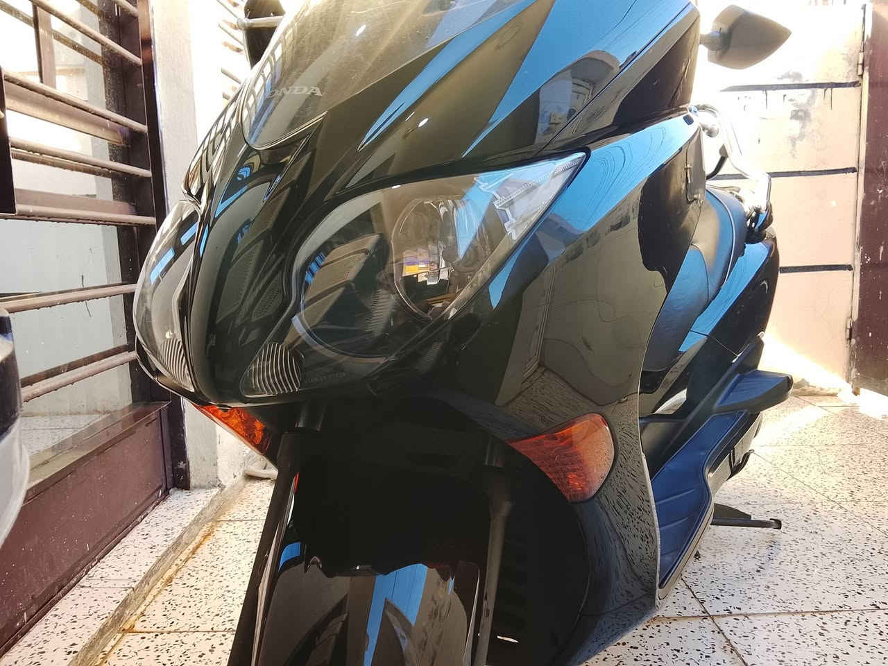 سلام عليكم فورزه 0/10 s7ماشيه 22 حقيقي جاهزه من كلشي تستحي اتكلبه هلك ما بلادي 7كير 4تحولات عبواني بغداد حي التراث شارع 60 السعر 17 بيهه مجال بسيط 
***********
