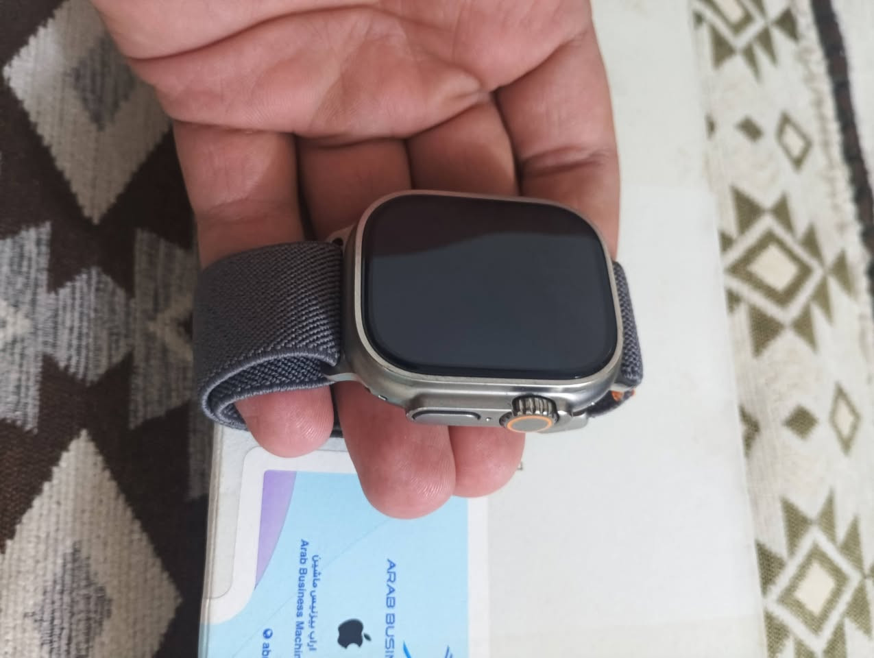 السلام عليكم ورحمه الله وبركاته
⌚ ساعه ابل واتش الترا 2 
اصدار جيل العاشر يعني نزلت ويه الايفون 16 
ضمان اي بي ام 
🔋بطاريه 29%
نظافه 98%
ذاكره 62 
الساعه كامل ملحقات شاحنه والسير الزيتوني والعلبه 
الساعه اخت الجديده نضيفه كلش 
السعر 520 وبيه مجال للطيبن 
للمعلومه اني متوازي على البيعه إذا واحد أخذه أقل شي يبعه ب600 الف وسعر الجديده بملوين و100
للتواصل والاستفسار على الخاص
 او على هذا الرقم *********** فقط واتساب
