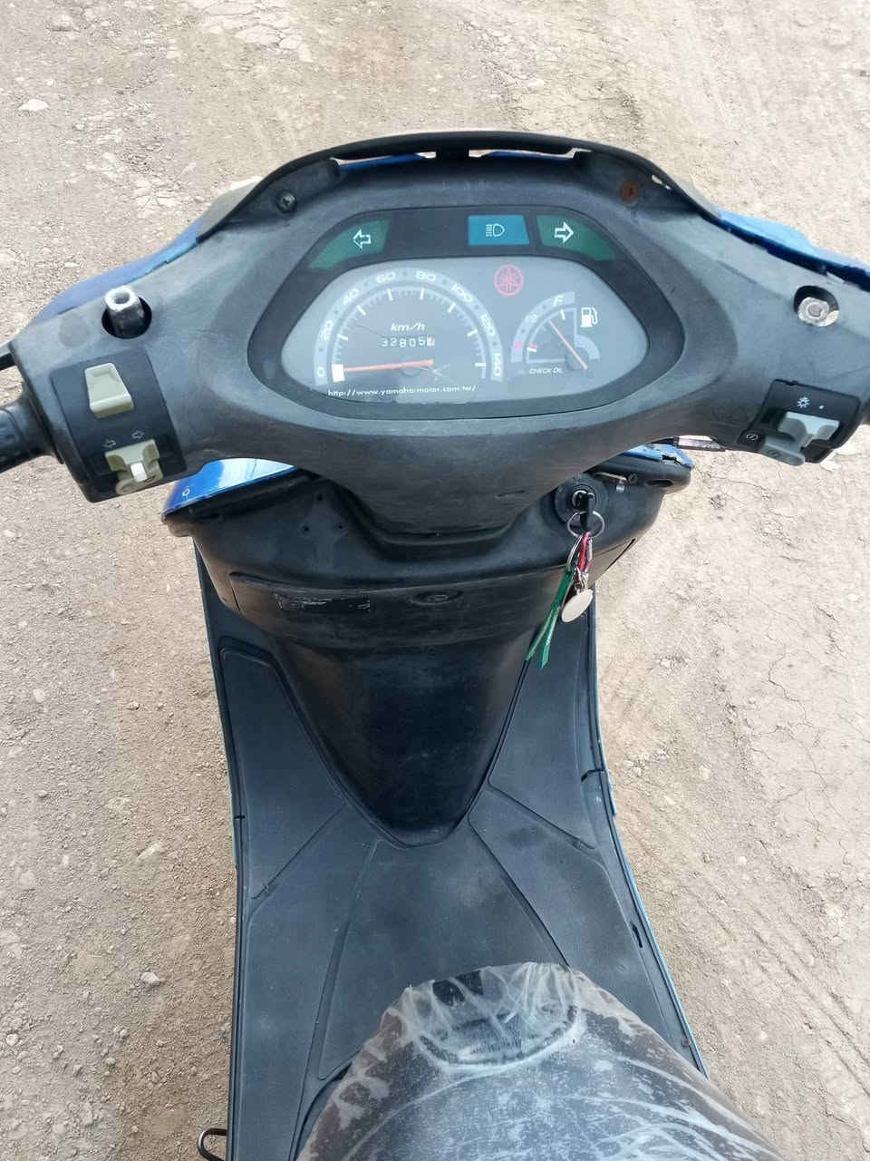 سلام عليكم دراجه فراشه كرستال المكينه مامفتوح بيها برغي كفاله عامه الله شاهد السعر 325وبيها مجال مكاني الحمزه الغربي للتواصل ***********
