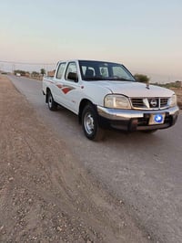 بيكم نيسان شبوط للبيع موديل 2013 سياره مكفولة مكينه كير شرط سياره جاهز...