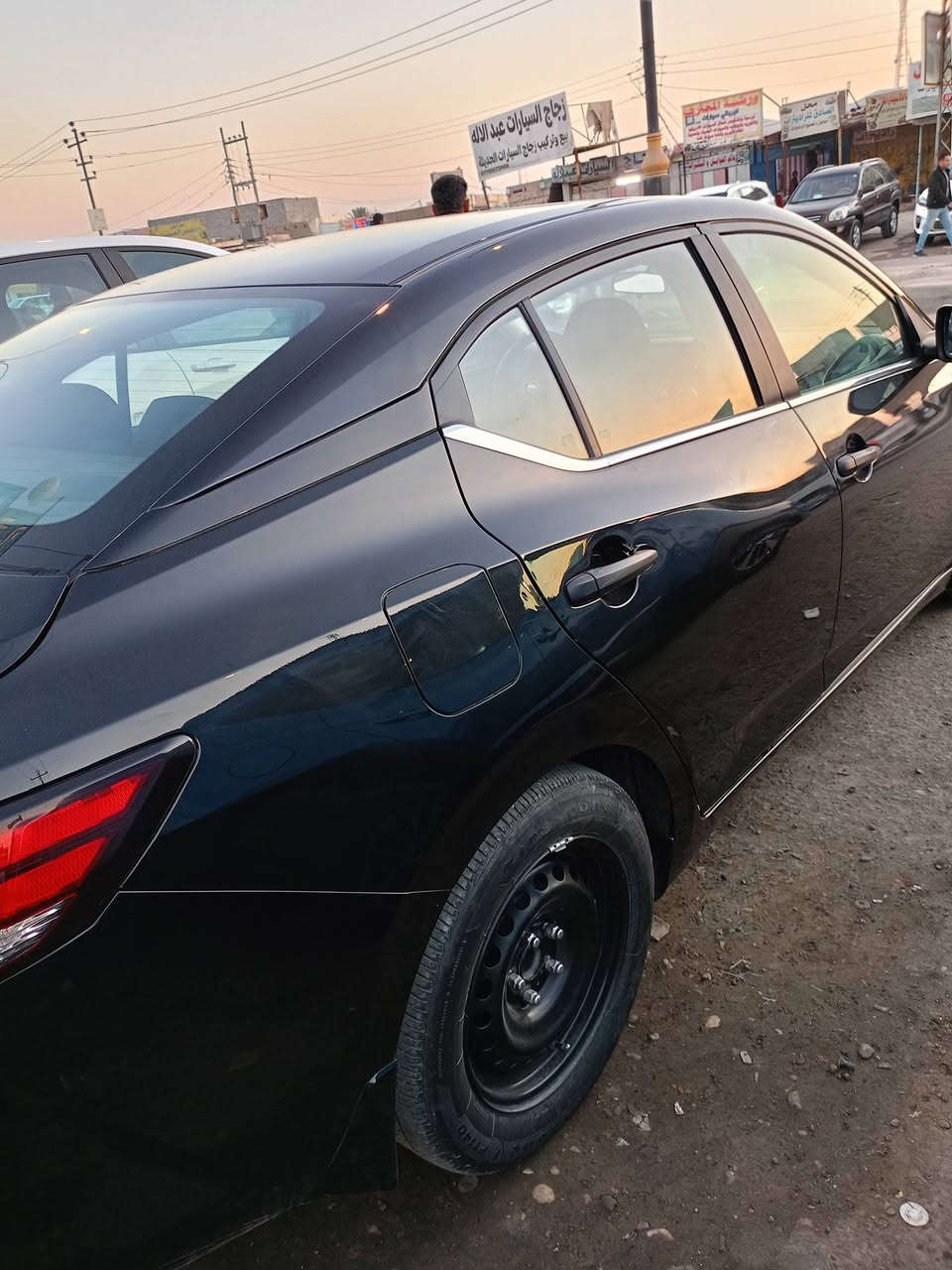 نيسان سنترة موديل 2024 وارد امريكي حادث بنيد وجاملغ ماشيه 25 الف السعر 120وبيهه مجال العنوان ميسان حي الشهداء رقم الهاتف ***********
