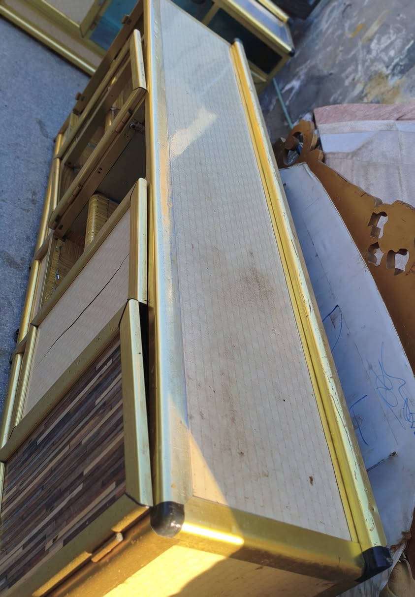 📢 للبيع كونتر جاهز – استعمال نظيف
🔹 الطول: 4 متر
🔹 السنك: 160 سم
🔹 النوع: أولاي ثقيل
🔹 الحالة: جيد جدًا – ما بيه شي
💰 السعر: 450 ألف دينار
📉 مجال تفاوض بسيط للجادين
📍 الموقع: أبي غريب – بغداد
📞 للتواصل:
📱 واتساب: ***********
📞 اتصال: ***********
⏰ الاتصال للجادين فقط
