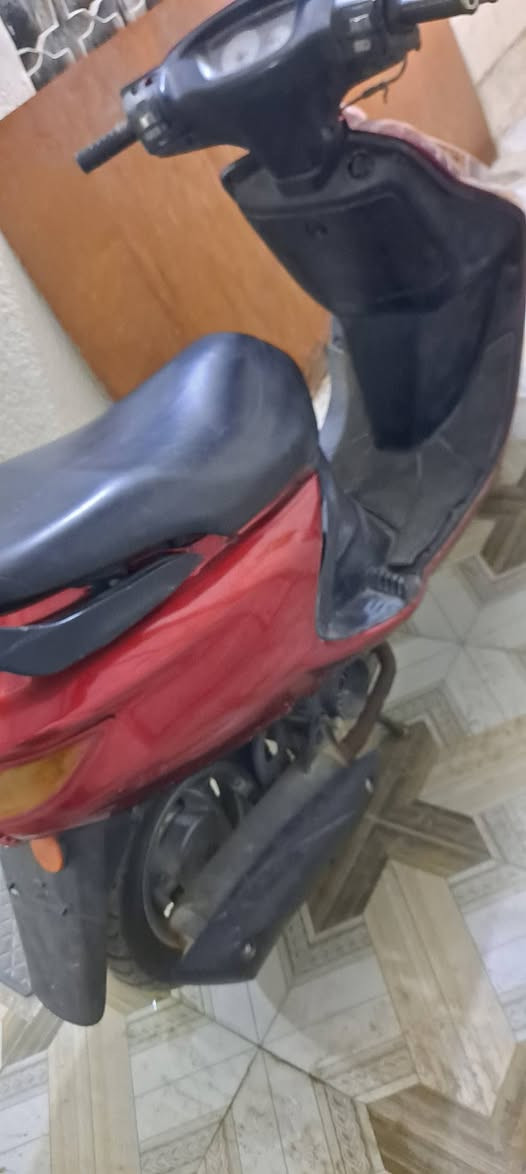 دراجة فراشة للبيع
كفرات جدد تايرات جدد باتري جديد
سلف شغالة يحتاج فقط شخاطة تتبدل
السعر ٣٢٥ بيهة مجال كلش قليل
عنواني الديوانية - حي العصري 
رقمي ***********
