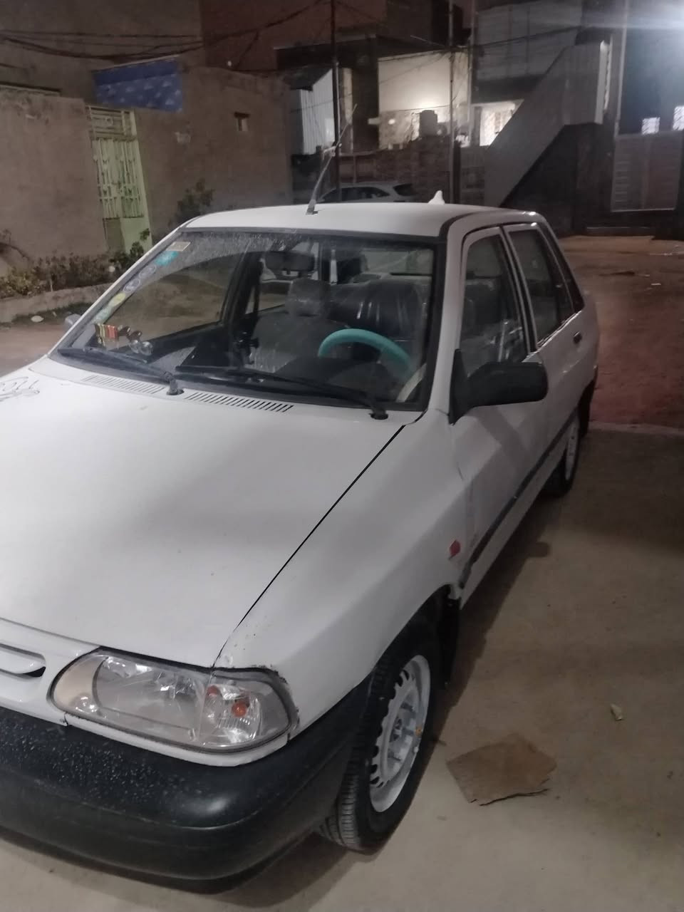 سلام عليكم سايبه موديل ١١ نضافه فول تايرات تبريد ثلج نضافه رقم انكليزي مامطلوبه مصفره شوفت عينك دوشمه خياط على أيدي (إذ اكو مراوسه بكيه بنكو او نوع آخر إذ بيع ٣٣ مكاني نجف حي النداء ***********
