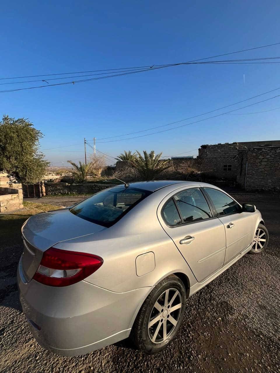 كير عادي بشرط ومحرك بشرط        السعر 68
تدفئه تبريد كله شغال 
طخم جديد قبل سبوع شاده 
گير عادي 
كهربائيات بشرط 
جامات امامي كهربائي
سياره فول الفول جاهزه مـטּ كلشي
‭٠٧٧٣ ٦١٩ ٧١٠٨‬
***********
