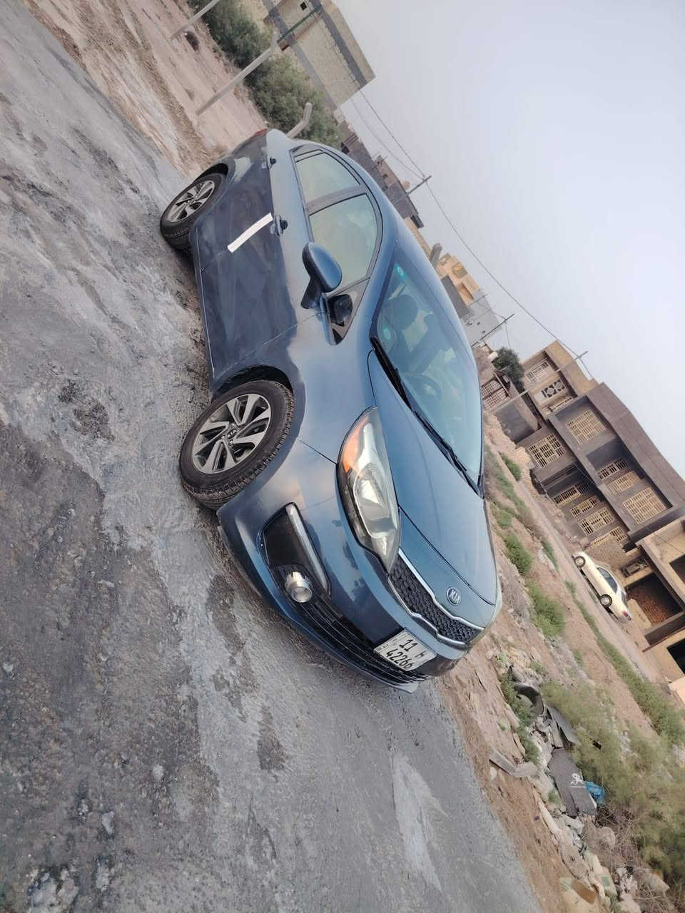 كيا ريو وارد أمريكي حادث جاملغ خلفي فقط بدون دواخل والباقي ليبل واحد وبيها صبغ بابتين اثر شخط فقط مكينه وكير جدد حداديه جديد تبريد ثلج تخََم تاير رقم بغداد جاهزه من كلشي السعر 74 عنوان حله محاويل ***********
