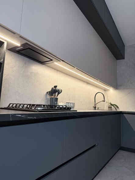 📍 الكرادة خارج - مقابل سما مول
📞 ***********
____________________

تصميم يجمع بين البساطة والفخامة ✨
ألوان هادئة، خطوط مستقيمة، وتفاصيل دقيقة تخلي المطبخ قطعة فنية عصرية تعيش سنين من الأناقة 🖤

#مطابخ #تصميم_مطابخ #ديكور_مطابخ  #مطبخ_حديث #مطابخ2025 #افكار_ديكور #تصميم_داخلي #مطابخ #مطبخ_مودرن
