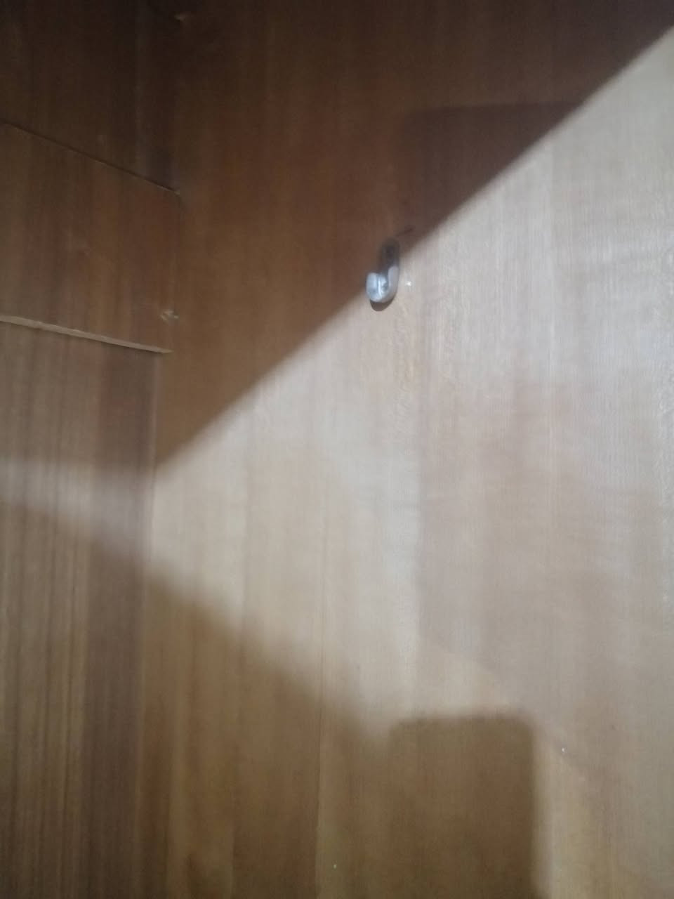 السلام عليكم كنتور البيع بس خانات مابي مستعمل ٣تشهر مكان بابل قرب العلويه شريفه *********** السعر ١٢٥
