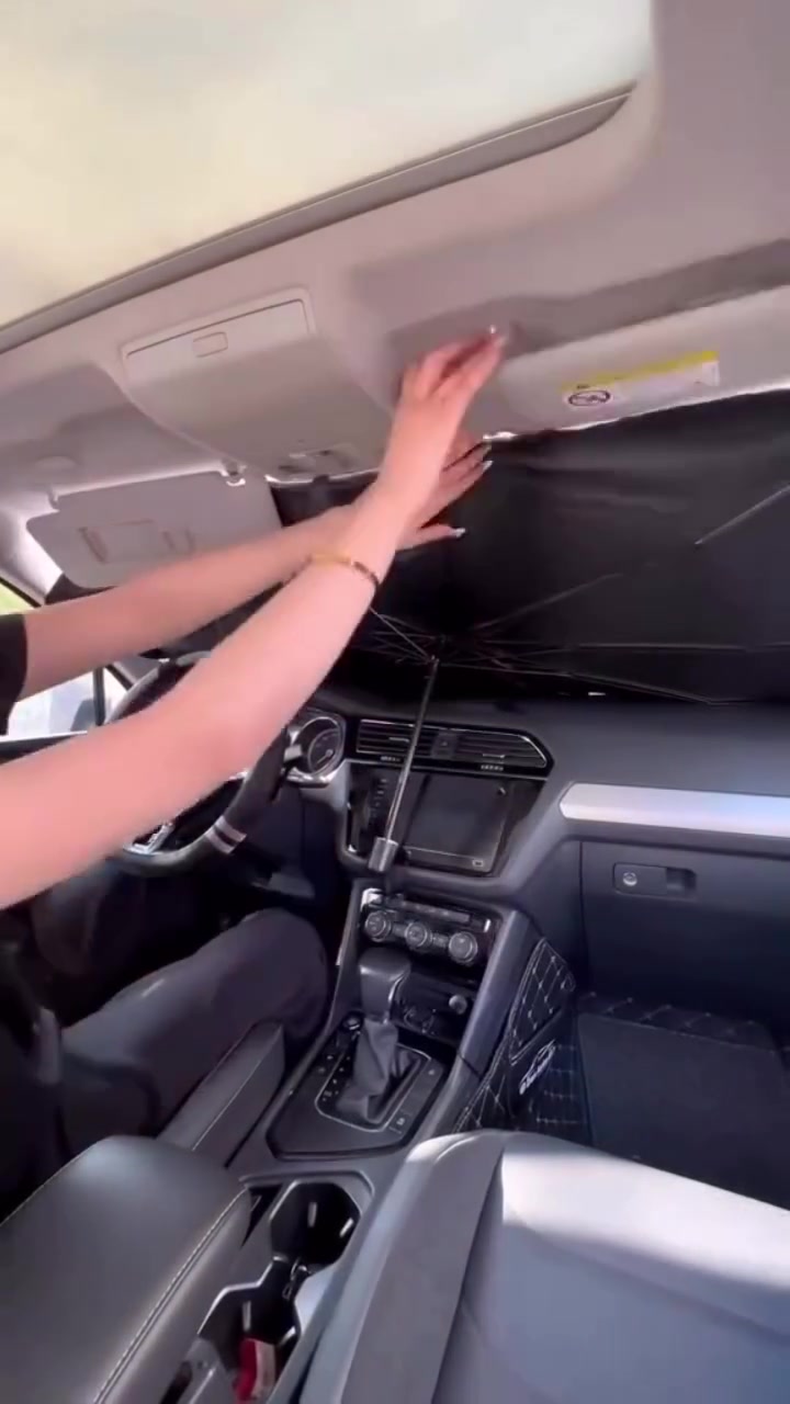 #شمسية سيارة #مظلة سيارة ☀️
شمسية سيارة لتغطية الزجاج الامامي والدشبول 🚗
مصنوع من طبقتين قماش ليعكس ضوء الشمس والحرارة و يقاوم الحرارة
1- واقية من حرارة الشمس 🌡️
2- تمنع الاشعة فوق البنفسجية 🛡️
3-سهلة وسريعة التركيب وهذا هو الاهم ⚡
4- مصنوعة من الحديد والقماش العاكس ممايجعلها مقاومة لدرجات الحرارة العالية 🔥
5- تستخدم ايضاً للاشخاص للوقاية من الشمس والمطر ☔
توصيل ضمن دمشق وشحن للمحافظات 📦


**إذا كنت صاحب هذا الإعلان وتريد حذفه لأي سبب، رجاءا أرسل رسالة إلى الدعم الفني**