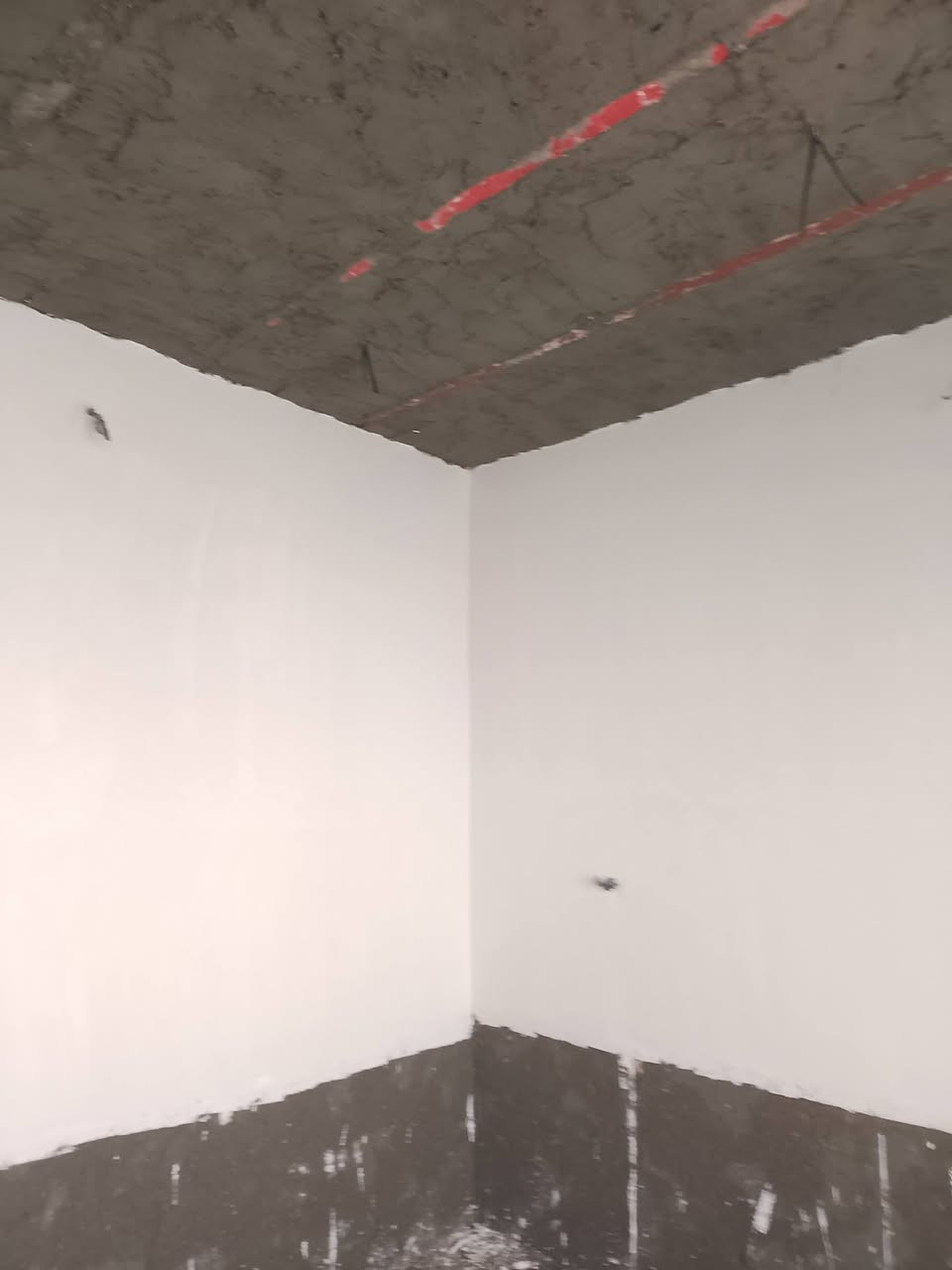 سلام عليكم اني لباخ سمنت وجص وبورك ولط وطلس كباله متر العنوان تجف كوفه شارع المعمل ***********
وبيه واتساب
