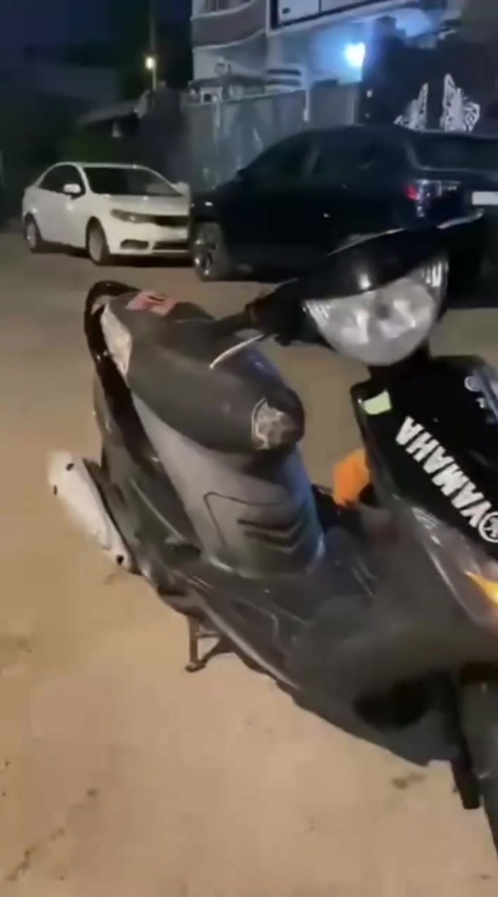سلام عليكم ماكس عدله فول كفاله عامه برغي ممفتوح بيه دراجه حلوه ونضيفه الدراجه مال جنايه السعر 850وبيه مجال حك الجيه الاتصال ***********
