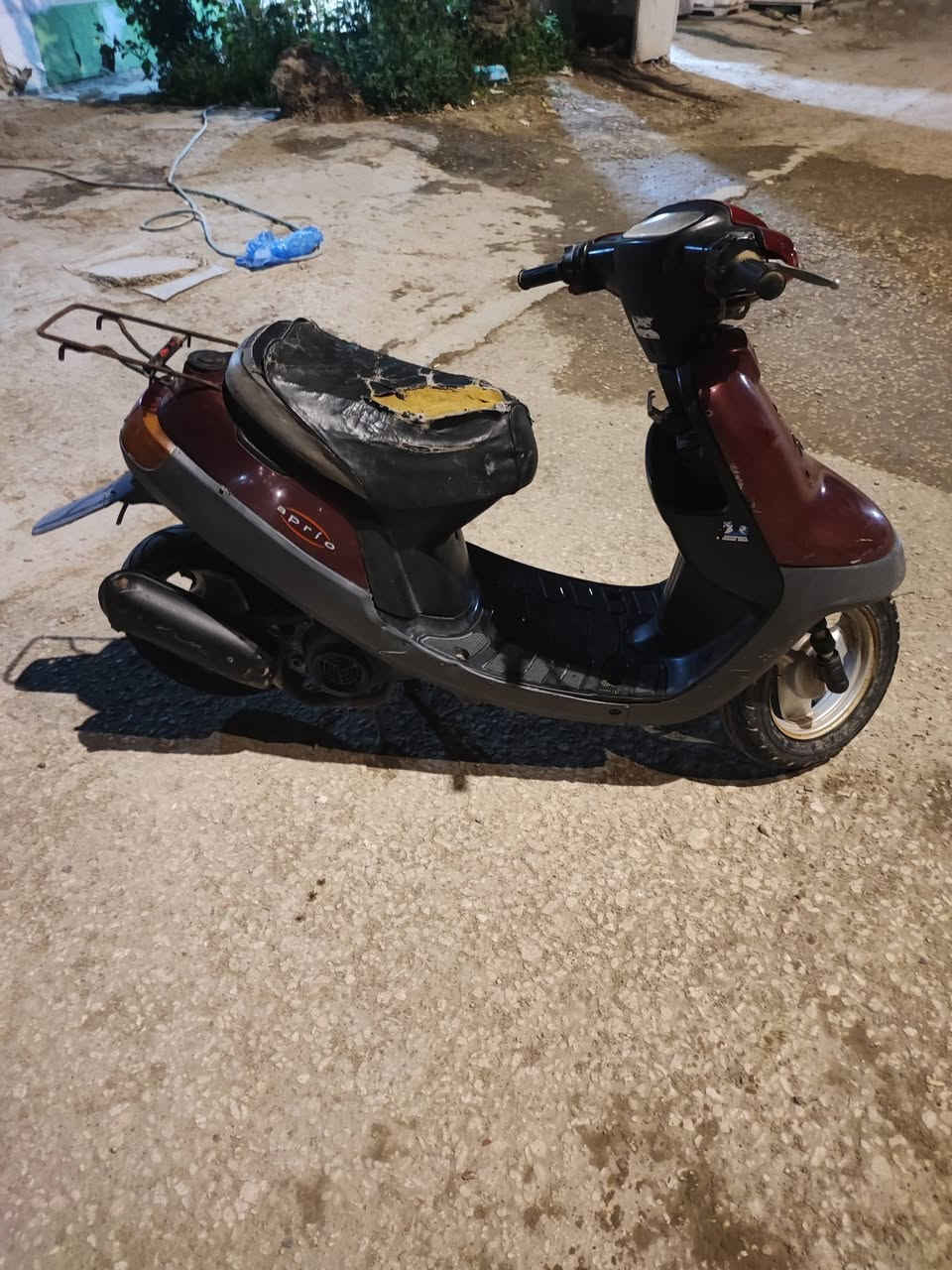 سلام عليكم دراجه زعره للبيع فقط
كلشي شغال كهربائيات كله شغاله سعر 150 وبيها مجال


**إذا كنت صاحب هذا الإعلان وتريد حذفه لأي سبب، رجاءا أرسل رسالة إلى الدعم الفني**