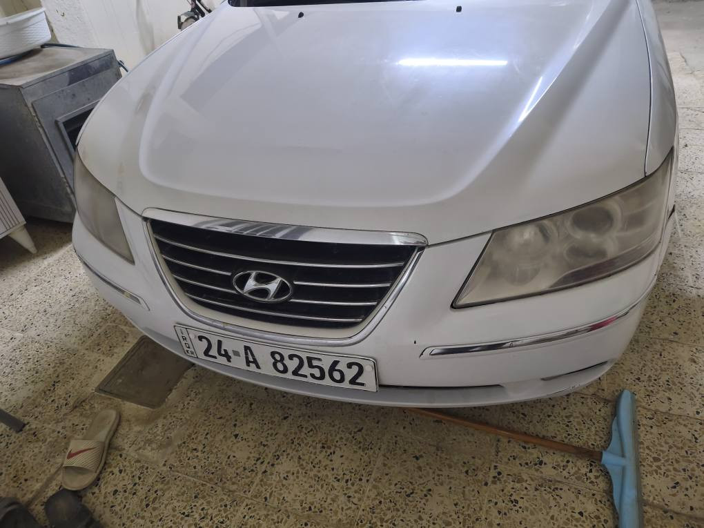 سوناتا 2009 خليجي رقم دهوك باسمي 
السيارة بحالة ممتازة نضيفة من كلشي صدر جديد تايرات جدد
السيارة استعمال خفيف كلش اي استفسار اتصال على الرقم 
*********** سامراء, صلاح الدين
