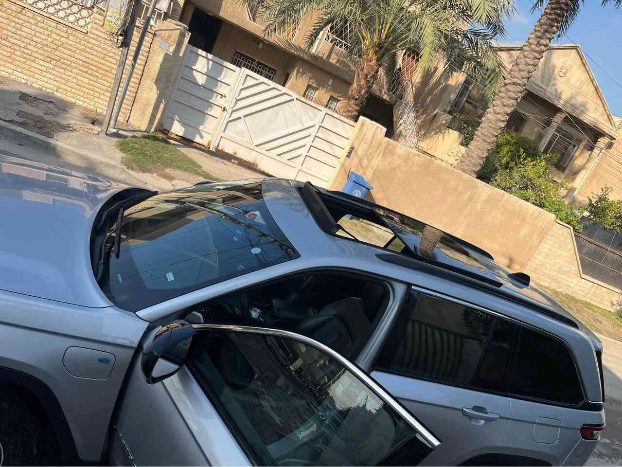 جيب كراند شيروكي لمتد هايبرد بلك ان

‎وارد امريكي فول بدون ايرباك  كلين دخول جديد 
‎‏ Grand Cherokee limited 4Xe 2024 2.0L
‎  فول مواصفات ماشيه 41 الف  ميل 
‎لون سلفر  مميز
‎ رقم بغداد 
‎🟫 حجم المحرك ٢٠٠٠ تيربو جارج ٣٧٥ حصان مع محرك الكهرباء اسرع من الهيمي

‎نظام الشحن : الشحنة الوحدة تمشيك ٤٥ كيلو بدون بانزين نهائيا يعني بالداخل متحتاج بانزين بس اشحن كهرباء  

‎  محرك تيربو + هايبرد + بلك ان 
‎جميع الايرباكات  سليمه 
‎صور امريكا موجوده  طخه خفيفه بخشم جاملغ على كد شبر  مصلح بارد
‎وتكحيل بلكارت 

‎🔴 حساسات خلفية

‎🔴 ‏‎حساسات جانبيه بالمري

‎🔴 خمسة راكب 

‎🔴 رادار 360 درجة 

‎🔴  تحديد مسار   

‎🔴  تبريد قطعتين 

‎🔴خمس انضمة قيادة 

‎🔴 بانوراما 

‎🔴 دفع رباعي. 

‎🔴 كير ماوس مع وضعيات القياده المختلفه للجبال والطرق الوعره والرمال والطين

‎🔴 شفتات ستيرن 

‎🔴 هاند بريك بصمه 

‎🔴 ️مقود جلد + تدفئة 

‎🔴 شفتات ستيرن

‎مواصفات 

‎1️⃣ لايتات لد 

‎2️⃣ هيترات في الكشن 

‎3️⃣ شاشات دجتل شاشه كبيرة مع نفكيشن GPS بدون نت 

‎4️⃣ كراسي خزن ميموري  

‎5️⃣ سستم صوت ALPINEو دمام خلفي بلادي 

‎6️⃣ تشغيل عن بعد

‎7️⃣ نظام محاكاة العجلة الذكي 

‎8️⃣ نظام ملاحة 

‎9️⃣ نظام قيادة ذاتية بريك امامي خلفي اوتو (توقف ذاتي عند السهو)     

‎🔟 مكان بغداد الدوره 
‎ابو طياره  
السعر 32 قفل قفل قفل
‎للاستفسار : 

0787477152 بغداد, العراق


**إذا كنت صاحب هذا الإعلان وتريد حذفه لأي سبب، رجاءا أرسل رسالة إلى الدعم الفني**