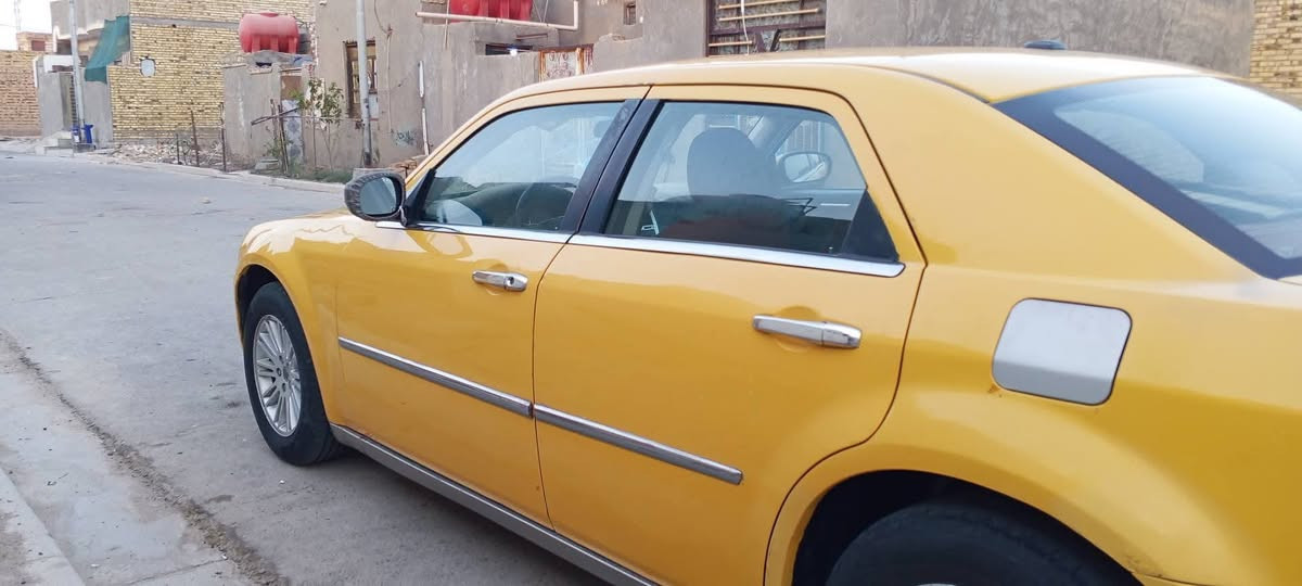 سلام عليكم سياره أوباما موديل2009للبيع او مراوس أوباما  موديل اهدعش او جاجر سياره نضيفه خط بغداد عماره رقم ميسان مكاني العمارة سنويه مامنتهيه  سعر 100 ورقه ***********
