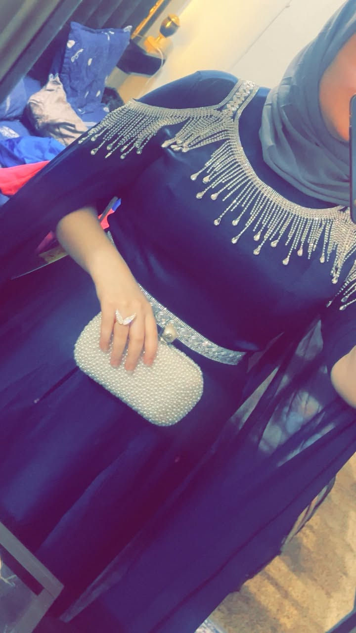 للبيع قياس xl يلبس الحد وزن ٨٠ حرير اخذته ب ١٨٠ من المنصور ولبسته مرا وحده بس اريده ب ١٢٥ نهايته قماشه حرير مكانه بغداد رجاءاًبس الي يعجبهم ويشترو يعلقون


**إذا كنت صاحب هذا الإعلان وتريد حذفه لأي سبب، رجاءا أرسل رسالة إلى الدعم الفني**