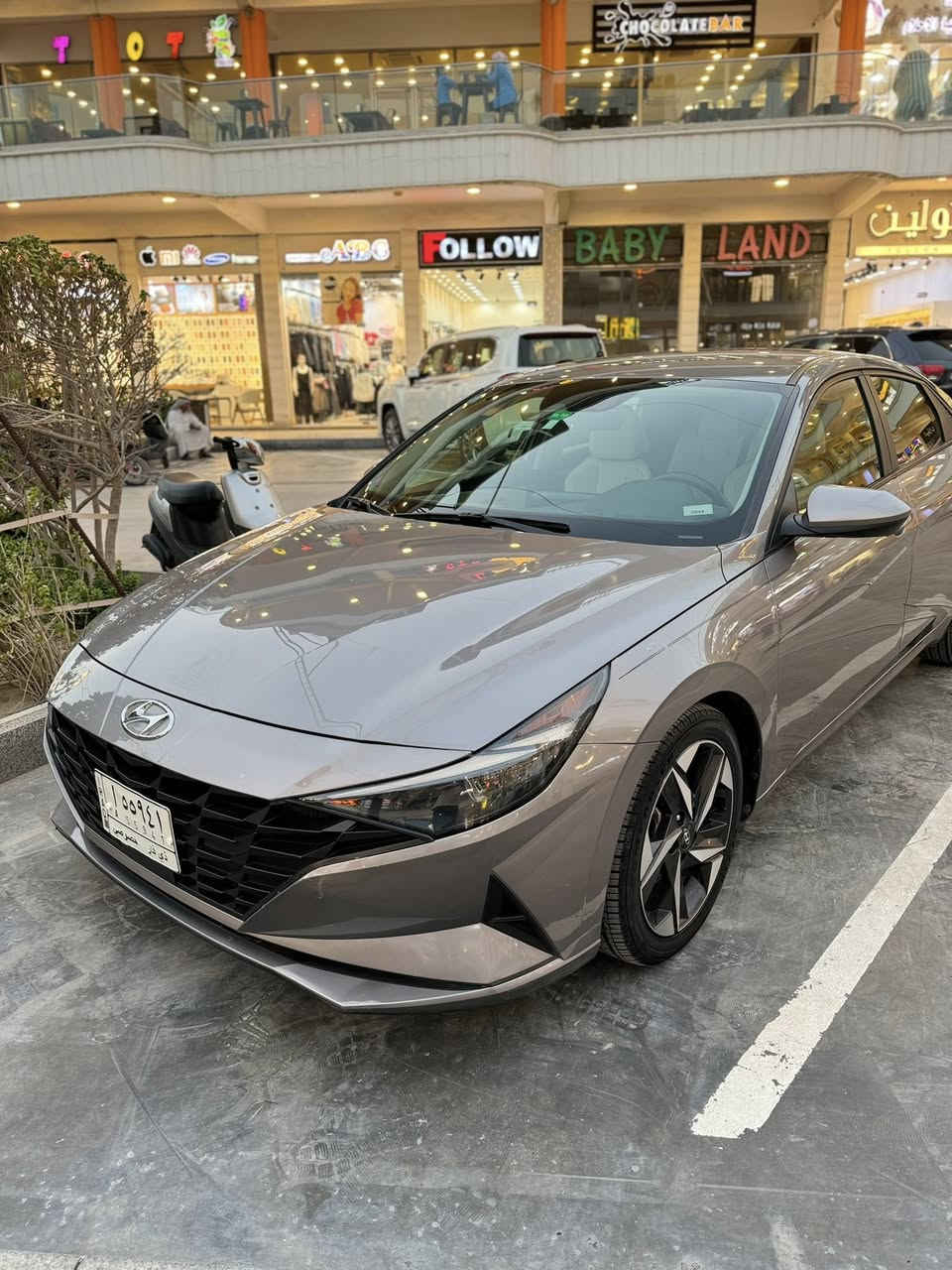 السلام عليكم النترا 2021 امريكي . كفاله عامه من الضربه والصبغ والتبديل ، فول مواصفات عدئ الفتحه 
بصمه تشغيل ع بعد جلد ويل كروم تدفئه كشنات 
رادار امامي خلفي تحديد مسار  شاشه العداد 4 اشكال 
السسياره جاهزه حداديه تبريد تخم تاير جديد 
كير مكينه كفاله شرط الفحص مابيه اي نقص 
للبيع السعر 158 وبيه مجال بسيط 
للاستفسار ***********
