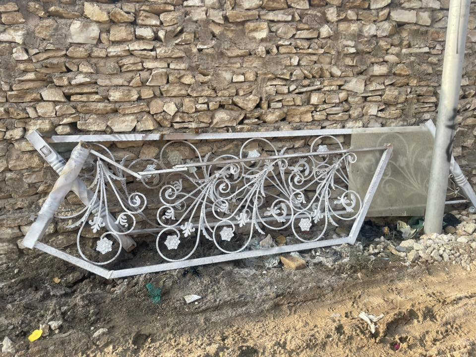 محجر ثقيل 7 متر  مكان رميثه 125 سعره ***********
