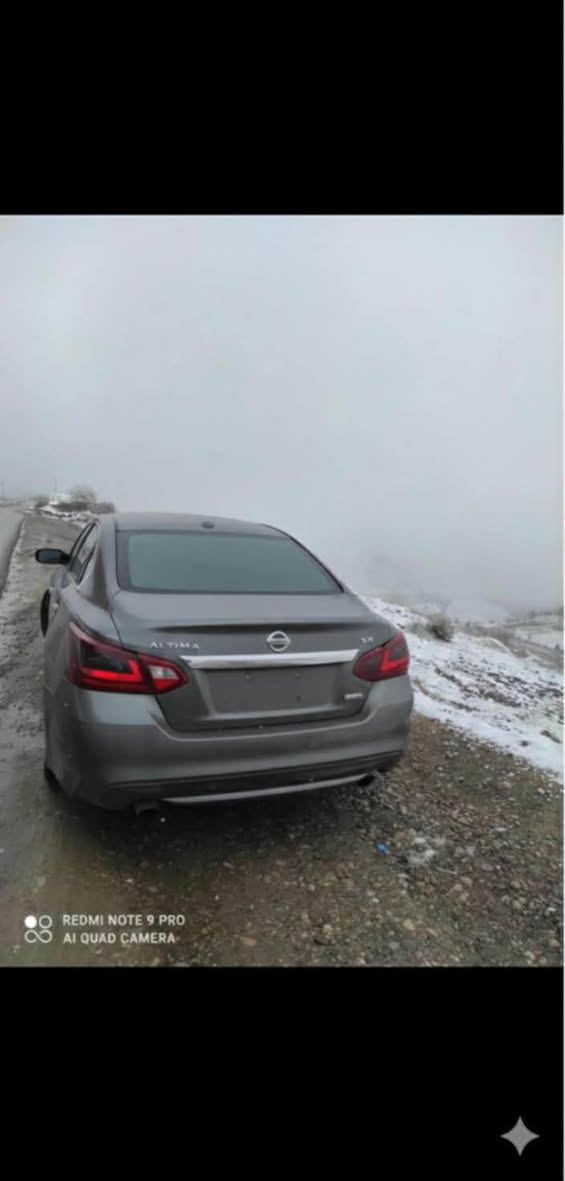 Nissan altima 2018 SR SPECIAL
موسفات.کوشن جلد هیتەر شاشە گەورە لمس بەسمە شغال گێر سوکان  رادار کامیرا ئۆتۆ تحدید سرحە زۆر مواسفاتی تر
بۆیاغ. چوار پارچە سەفحەی سیاق 
، بێ ناوگرتن ، بێ ئێرباگ ..
کامل جایز و بێ مەسرەف ، 
سەیارەکە توند و تۆڵە و هیچ نوقسانیەکی نی یە 
گێر مەکینە تحویل غرامە بەشەرت
٨٥ مایل رۆشتوە
0750 4279423 شقلاوة, أربيل
