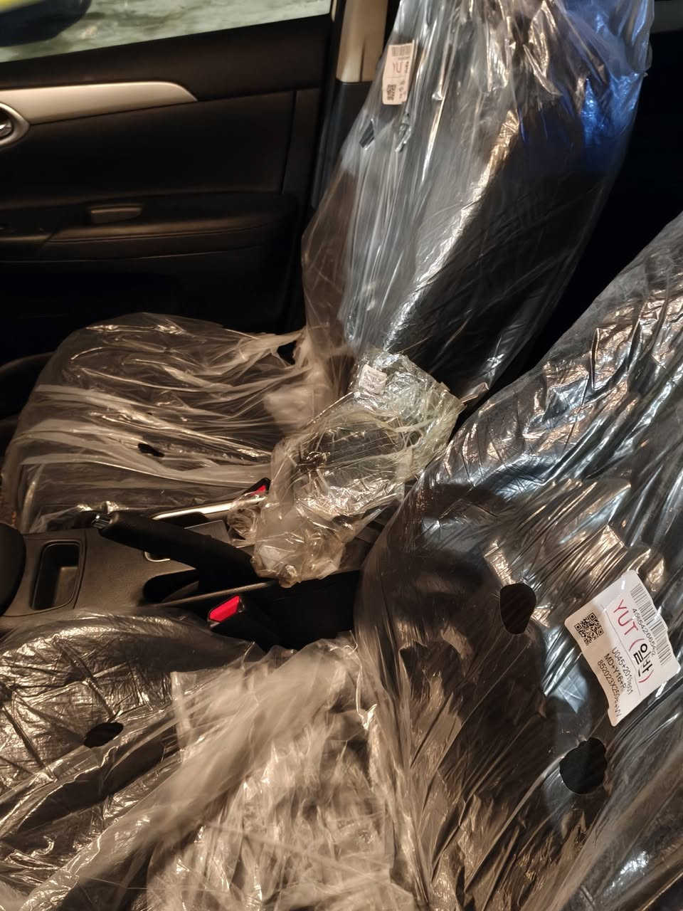 نيسان سنتر
2025 
ماشية.7.تالف بعدها زيرو  
رقم اربيل الدولي 
بأسم شركة 

ويل كب 
بلوجكترات 
شاشه 
كامره خلفيه 
(( كامره اماميه ))
تحكم شاشه 
نظام ايكو اقتصادي 
تبريد قطعتين خلفي 

مكانها البصرة 

السعر 129 وبيها مجال قليل للشراي 
***********
