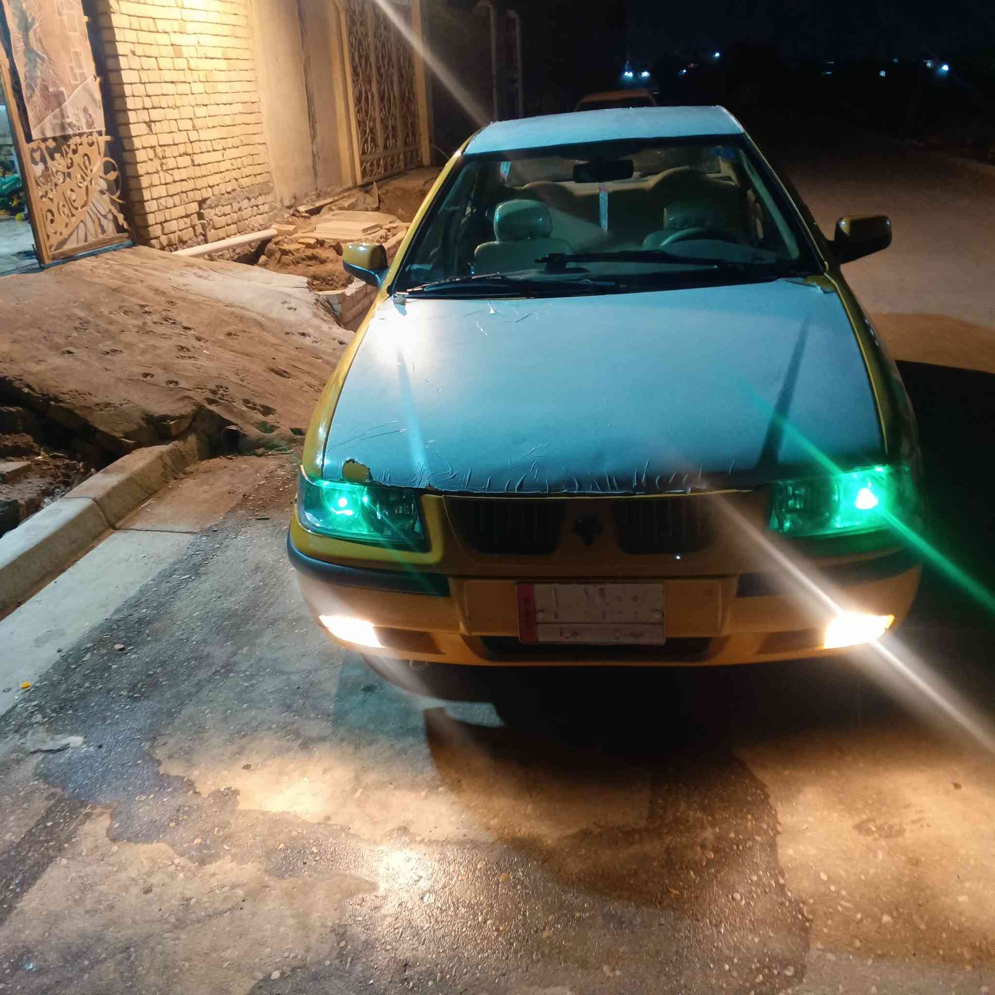 سلام عليكم من رخصة مدير الكروب 
سمند موديل 11سيارة جاهزة من كلشي مصفر هيئه وغرمه كلشي مامطلوبة 
كير ومحرك بلجيس تبريد فووول 
حدادية جديدة تخم تأير جديد 
رقم انكليزي سنويه لل 30
سيارة ربع ماتذب عليهة جاهزة كبل للشارع
 مكاني ميسان
***********
***********
