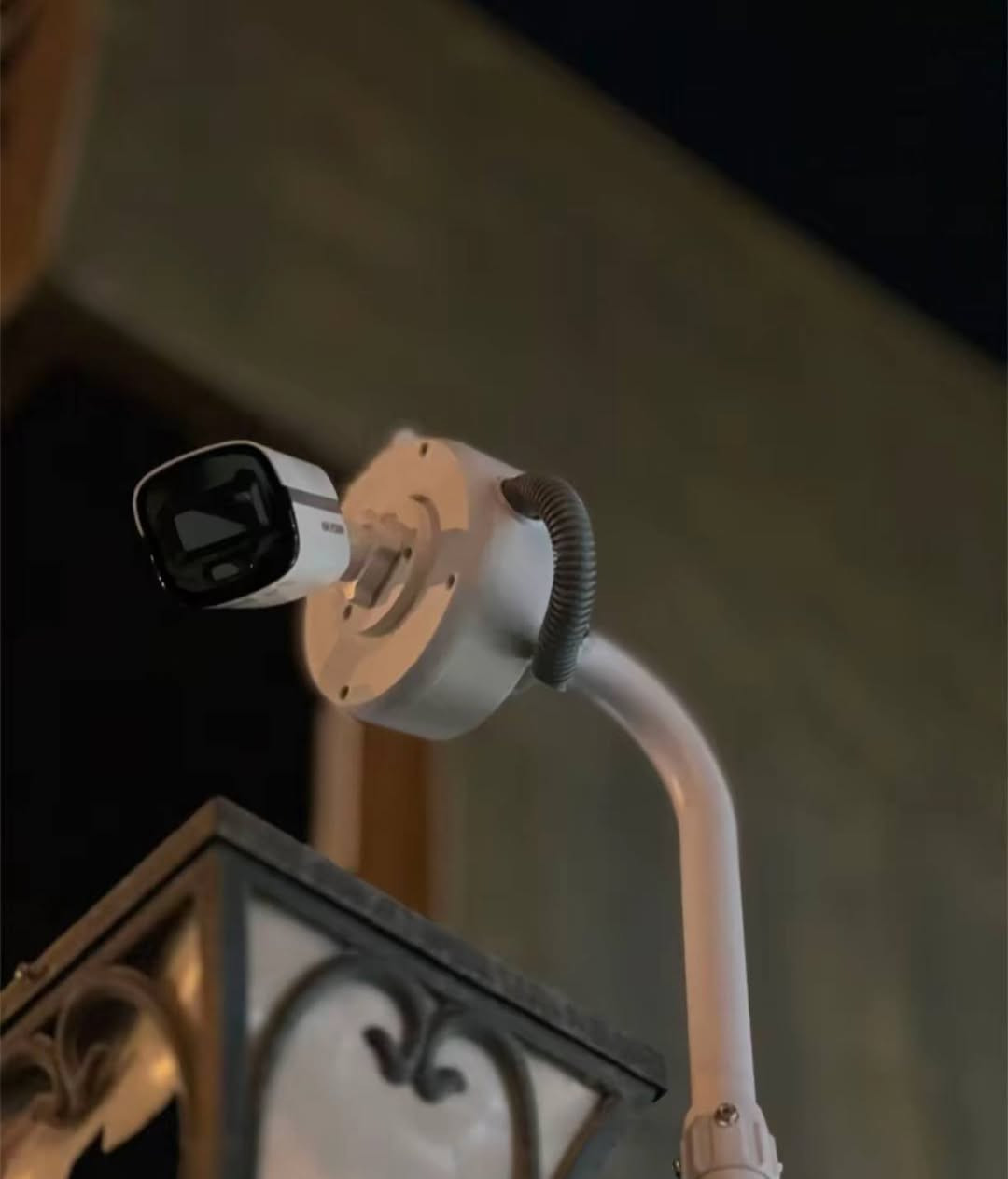 📹 نوفر لك تنصيب كاميرات المراقبة بأحدث التقنيات وبأفضل الأسعار في تكريت والمناطق المجاورة
✅ كاميرات عالية الدقة (HD / 4K)
✅ مشاهدة مباشرة من الموبايل 📱
✅ تسجيل 24 ساعة مع إمكانية الرجوع لأي وقت
✅ تركيب مرتب واحترافي من مهندس مختص
✅ ضمان وجودة عالية
🏠 مناسب للمنازل – المحلات – الشركات – المكاتب
⚡ خبرة في العمل + تنفيذ سريع + أسعار منافسة
📞 للحجز والاستفسار:
***********
