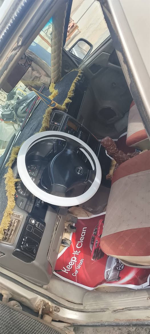 للبيع اوبل مديل 91سياره مابيهه اي نقص عده صبغ رش كفاله عامه محرك كير كفاله صدر وره كدام حلو ترايك وين ميعجبك سعر 25وبيهه مجال للستفسار اكثر اتصال وبيك خير وتدلل ***********مكان ديالى بني سعد
