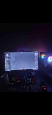 لبيع I5 10400F HDD 1T SSD 240 GTX 1650 4G Pus 500 W H510 RAM 2×8 CPU 4...