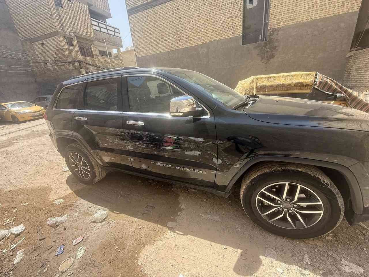 2019 
لمتدد 
فول ما عده الفتحه 
 ماشيه 50 
بيهه 3 قطع 
*********** 
بغداد طالببه 
21 سعر
