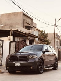 دوج دورنكو 2013 RT  ماكس رقم بصره  فول مواصفات فتحه سقف شاشات عدد2 كشن...