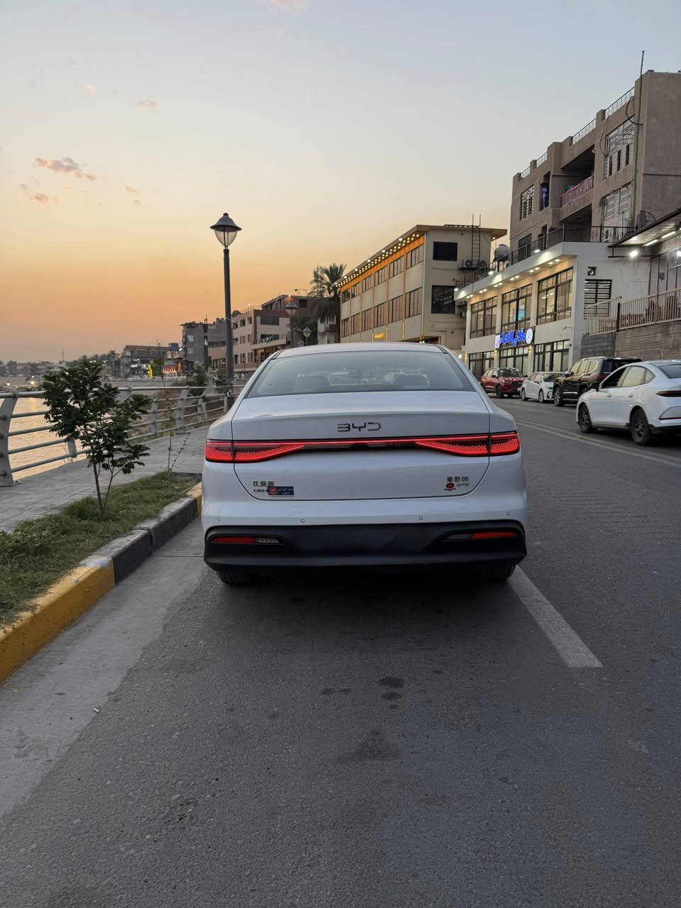 سلام عليكم byd seal 05 للبيع
السياره مكفوله كفاله عامه وجديده جدا ماشيه 4000 فقط ويل كب كروم السعر 20مليون و100 للاستفسار الاتصال ***********
