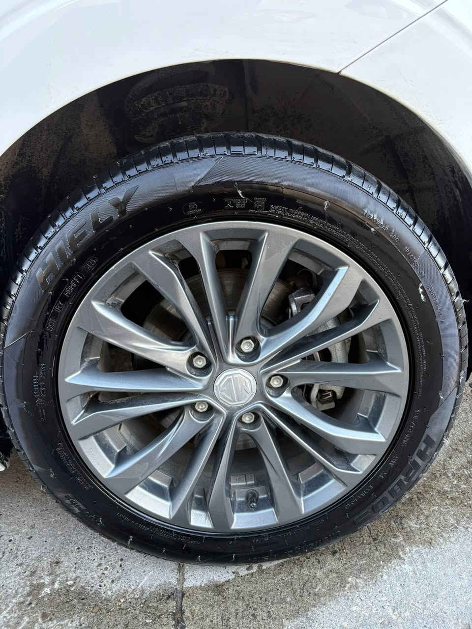 Mg3 zamani shareka hiche pewa niya boyax sard chal tarza niyate 2025  17000 km roshtwaa weli gorawa ba gt shewn slimane *********** .
