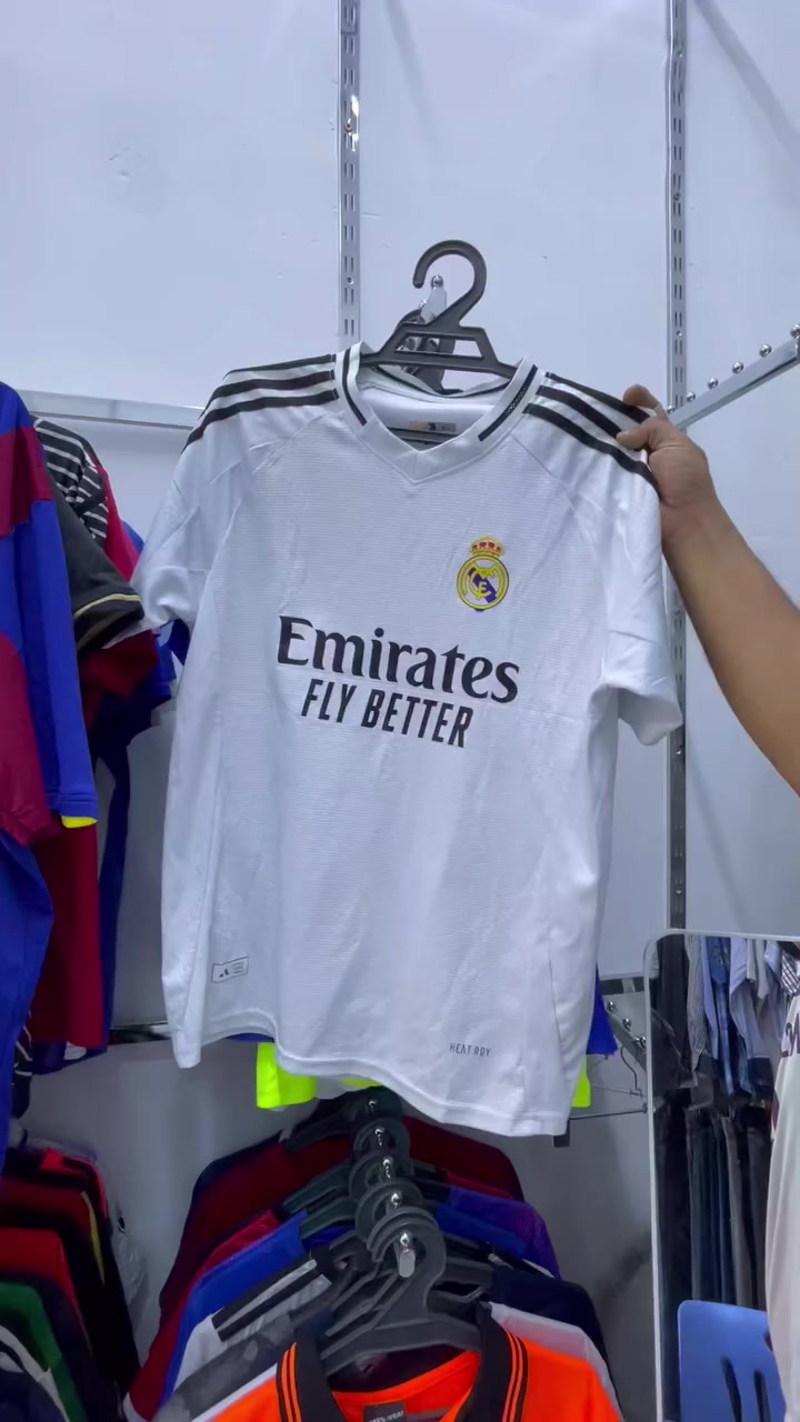 على بركة الله فتح اليوم
دريس باله اوربي 
تراك برموده باله جديد غير مستخدم

 ( محل بالات ميلانو 2 للملابس الرجالية )

عنوان المحل :- الرفاعي شارع ٤٠ المحلات الجديدة (الاستثمار) قرب مطعم مندي عدن


**إذا كنت صاحب هذا الإعلان وتريد حذفه لأي سبب، رجاءا أرسل رسالة إلى الدعم الفني**